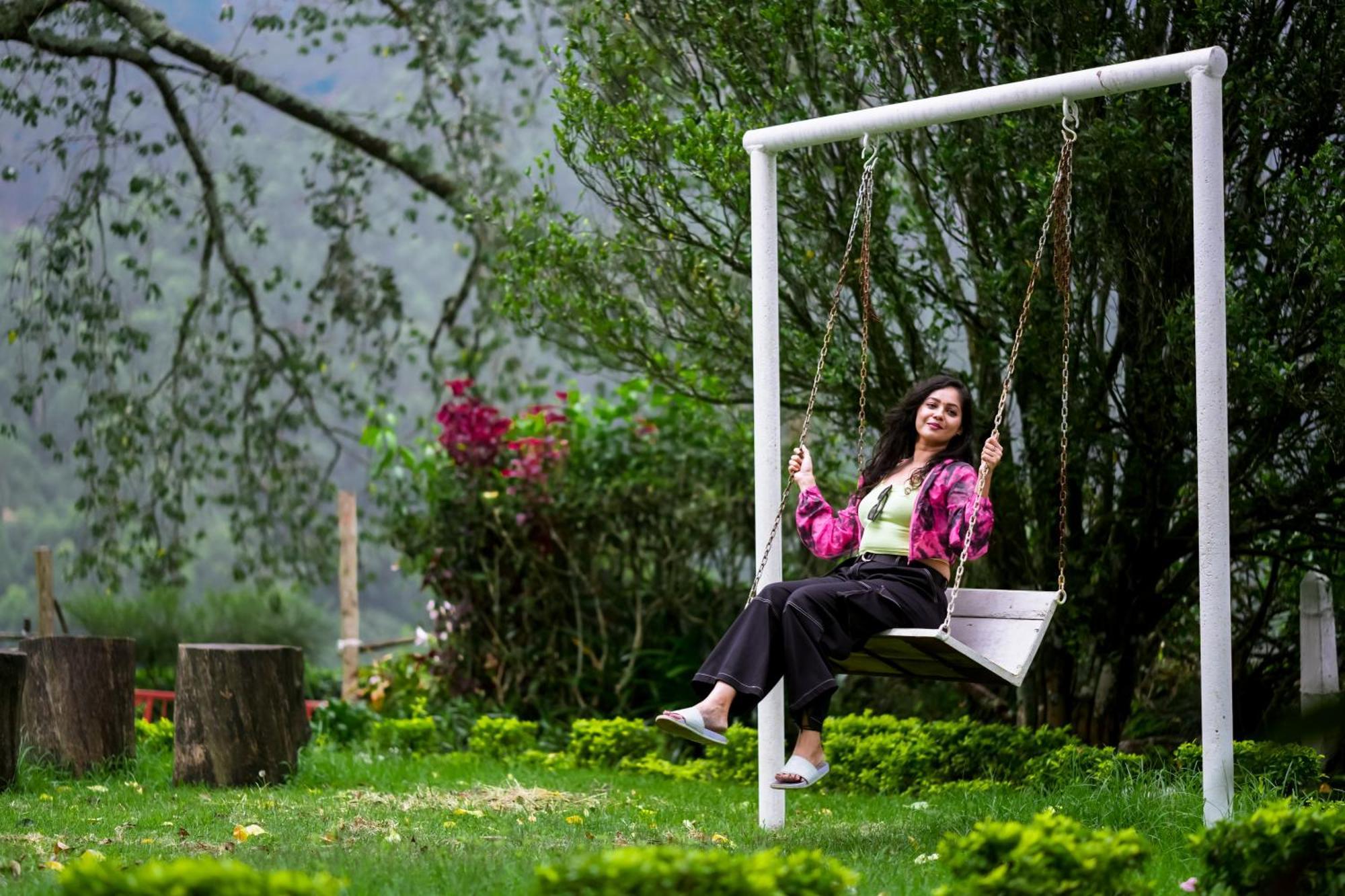 Arivikad Tea Bungalow Munnar By Voye Homes Suryanelli Buitenkant foto